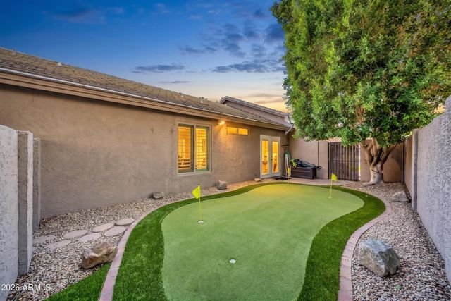 1401 W BLUE RIDGE Court, Chandler, AZ 85248
