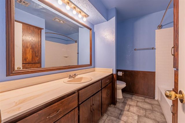 521 Gray Fox Run, Edmond, OK 73003