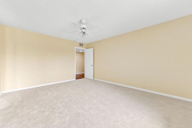 2820 Tennis Club Drive 401, West Palm Beach, FL 33417