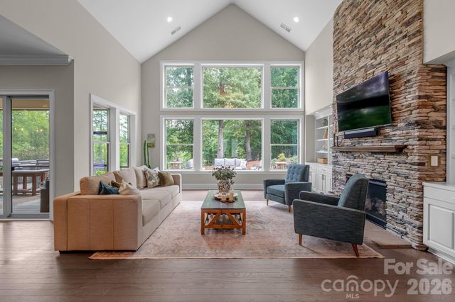 421 Vintage Creek Drive, Weddington, NC 28104