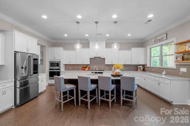 421 Vintage Creek Drive, Weddington, NC 28104
