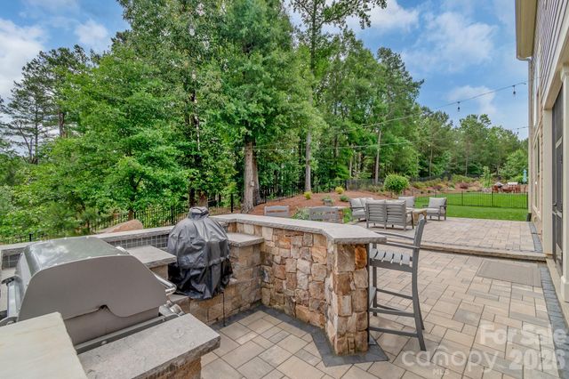 421 Vintage Creek Drive, Weddington, NC 28104
