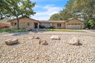 512 Highland Dr, Big Spring, TX 79720