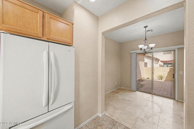 10352 W SANDS Drive 473, Peoria, AZ 85383