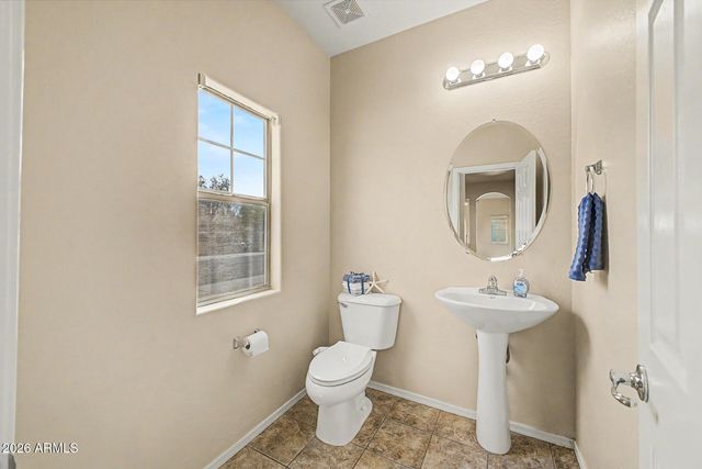 10352 W SANDS Drive 473, Peoria, AZ 85383