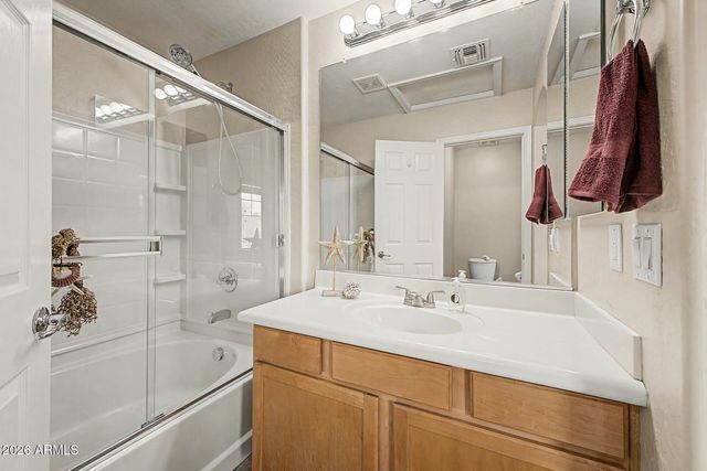 10352 W SANDS Drive 473, Peoria, AZ 85383