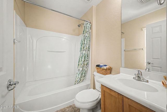 10352 W SANDS Drive 473, Peoria, AZ 85383