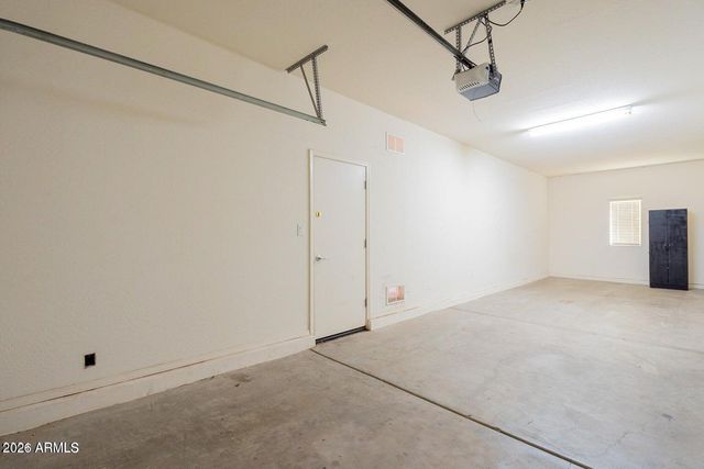 10352 W SANDS Drive 473, Peoria, AZ 85383