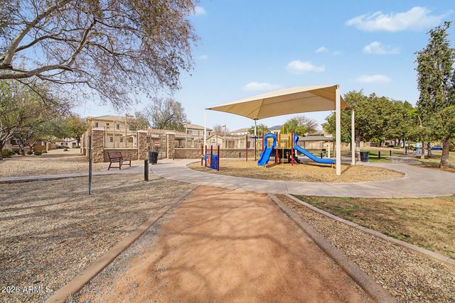 10352 W SANDS Drive 473, Peoria, AZ 85383