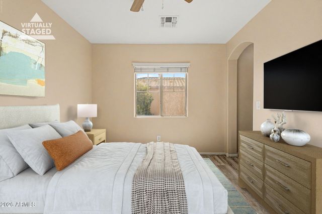 10352 W SANDS Drive 473, Peoria, AZ 85383