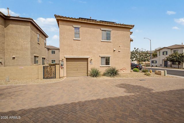 10352 W SANDS Drive 473, Peoria, AZ 85383
