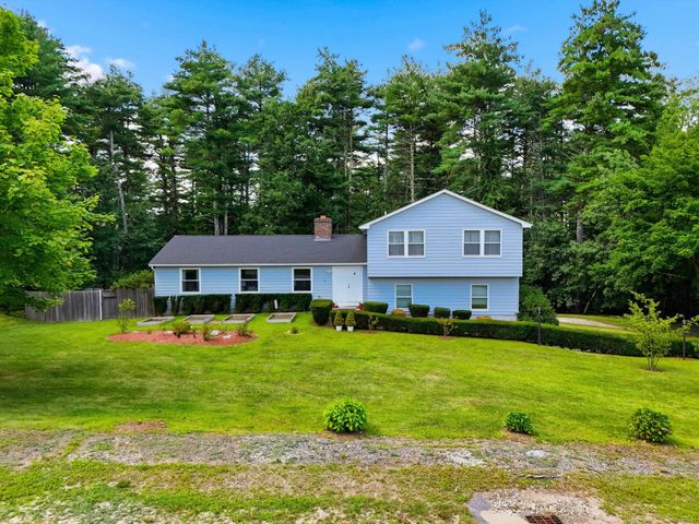 7 Twin Street, Windham, NH 03087