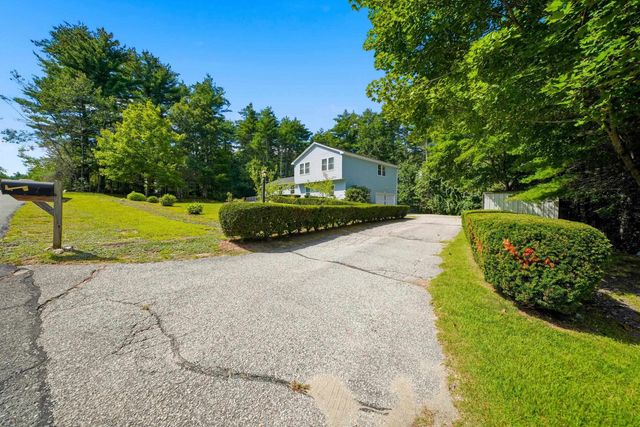 7 Twin Street, Windham, NH 03087
