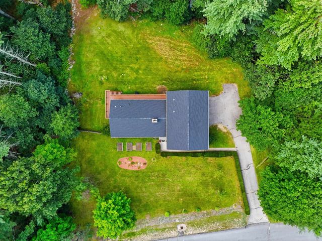 7 Twin Street, Windham, NH 03087