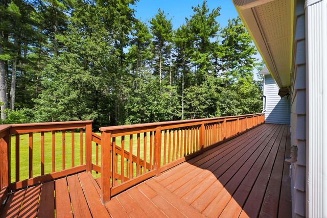 7 Twin Street, Windham, NH 03087