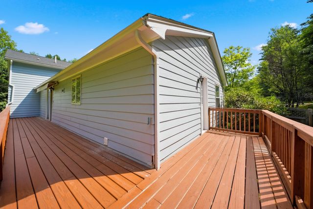 7 Twin Street, Windham, NH 03087