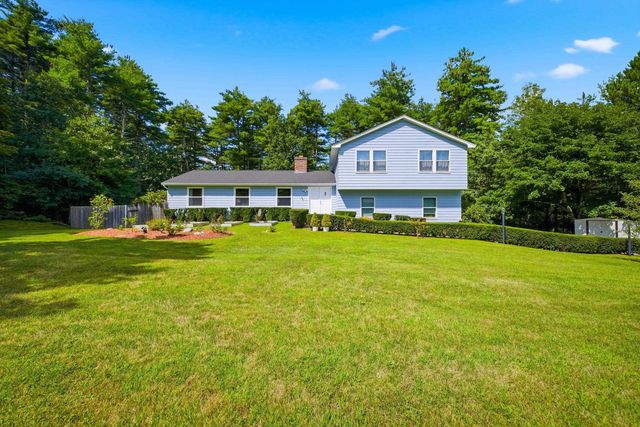 7 Twin Street, Windham, NH 03087