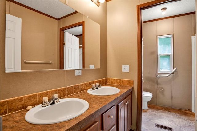 6651 Taylor Avenue, Irvington, AL 36544