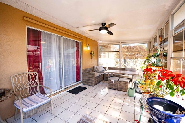 376 NW Sherry Lane, Port St. Lucie, FL 34986