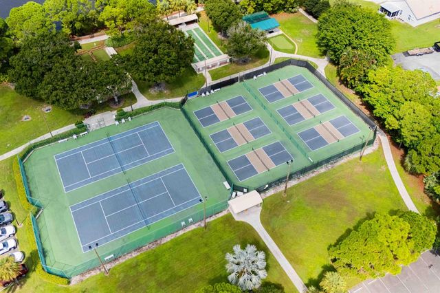 376 NW Sherry Lane, Port St. Lucie, FL 34986