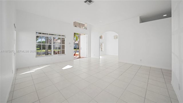4297 Diamond Ter 4297, Weston, FL 33331