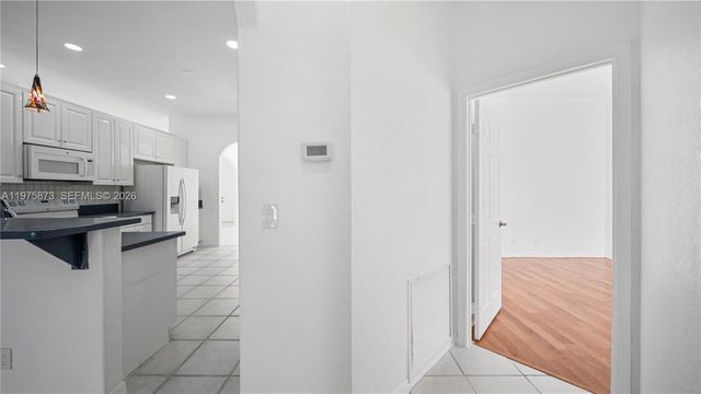 4297 Diamond Ter 4297, Weston, FL 33331