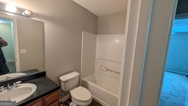 370 Brentwood Drive, Newnan, GA 30263