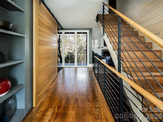 1002 Coves Pheasant Court, Biltmore Lake, NC 28715