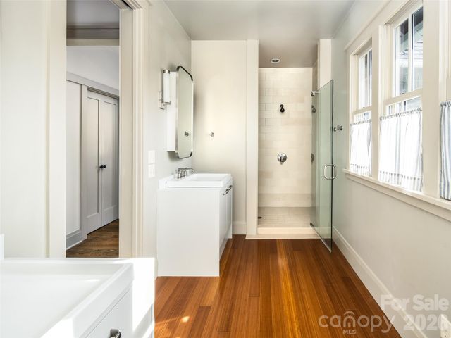 1002 Coves Pheasant Court, Biltmore Lake, NC 28715