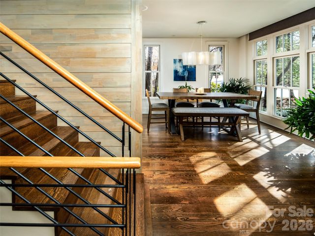 1002 Coves Pheasant Court, Biltmore Lake, NC 28715