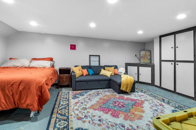 7743 Hagemann ROAD, Caledonia, WI 53108