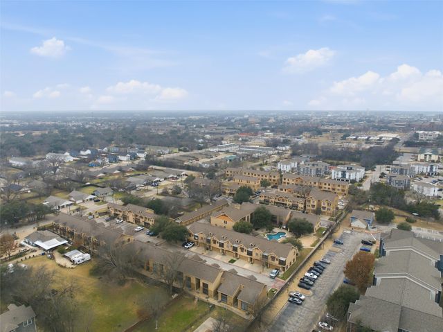 2410 S 2nd Street 737, Waco, TX 76706