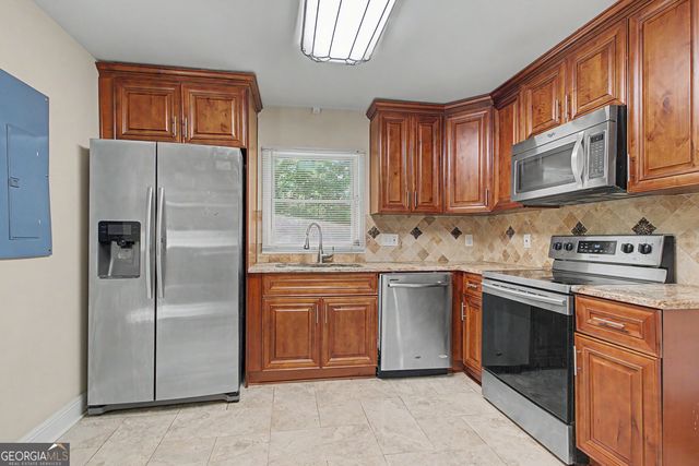 219 Peters Road, Fayetteville, GA 30214