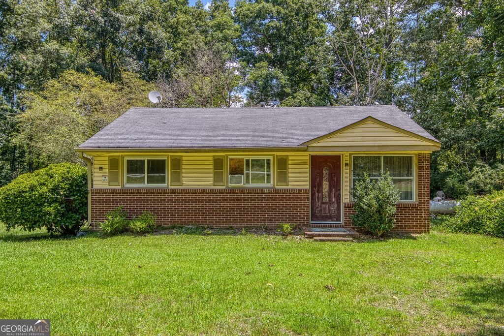 219 Peters Road, Fayetteville, GA 30214