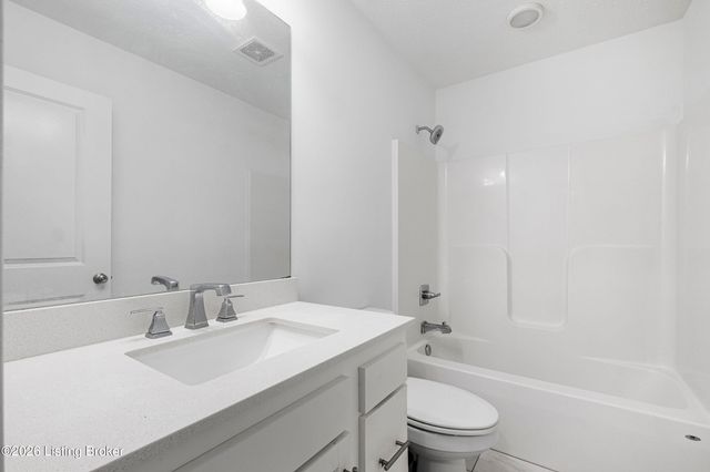 1492 S Logsdon Pkwy, Radcliff, KY 40160