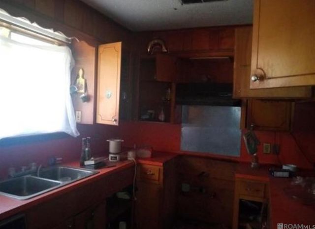 211 Lakecrest Ave, Baton Rouge, LA 70807