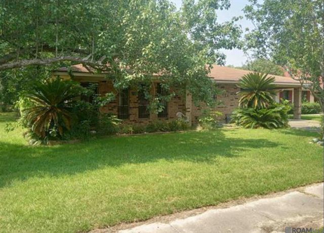 211 Lakecrest Ave, Baton Rouge, LA 70807