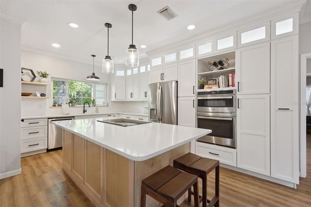 672 VISTAWILLA DRIVE, Winter Springs, FL 32708