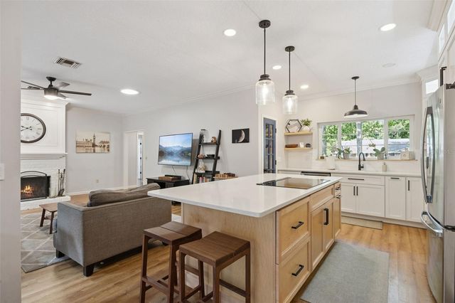 672 VISTAWILLA DRIVE, Winter Springs, FL 32708