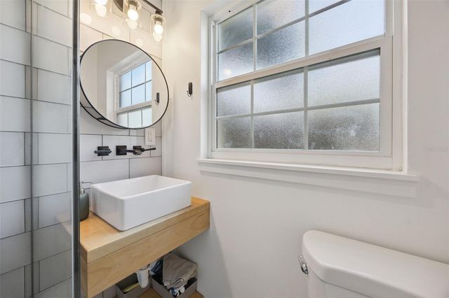 672 VISTAWILLA DRIVE, Winter Springs, FL 32708