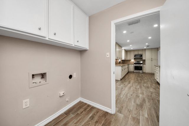 2706 Stetson Lane, Houston, TX 77043