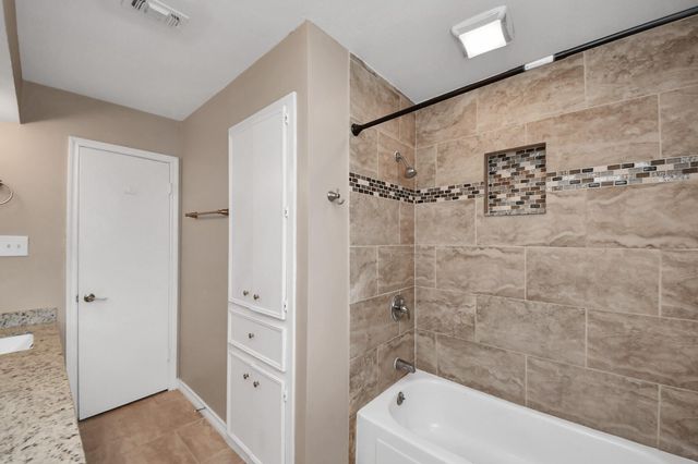 2706 Stetson Lane, Houston, TX 77043