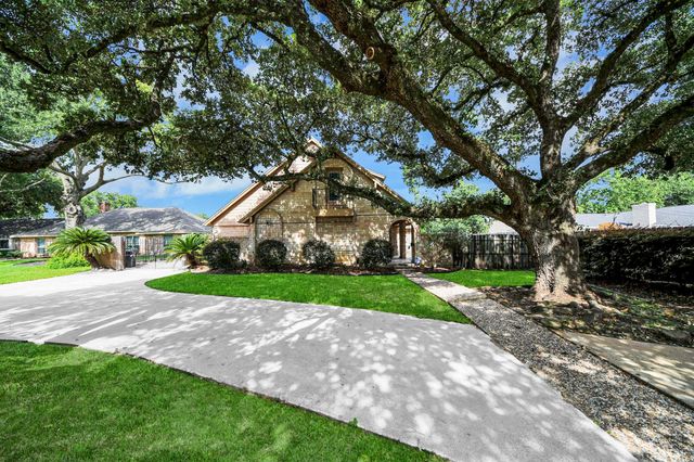 2706 Stetson Lane, Houston, TX 77043