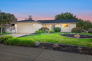 5641 Hemlock St, Sacramento, CA 95841