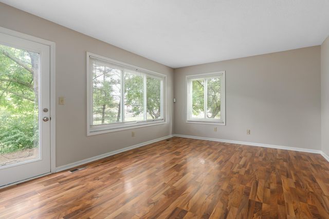 1901 Westwood Drive, Lewis Center, OH 43035