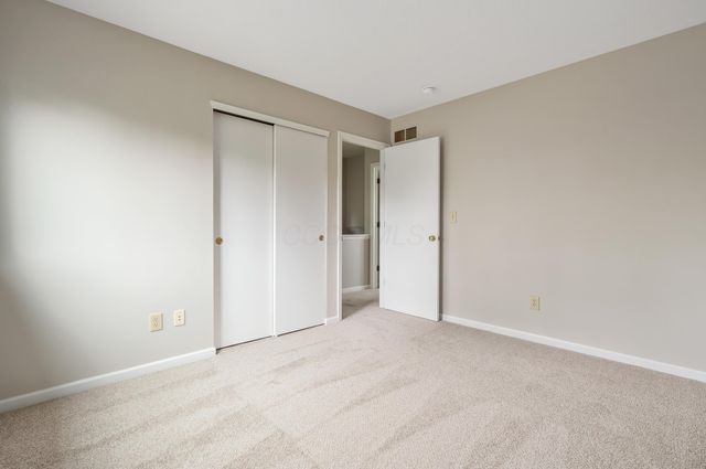 1901 Westwood Drive, Lewis Center, OH 43035