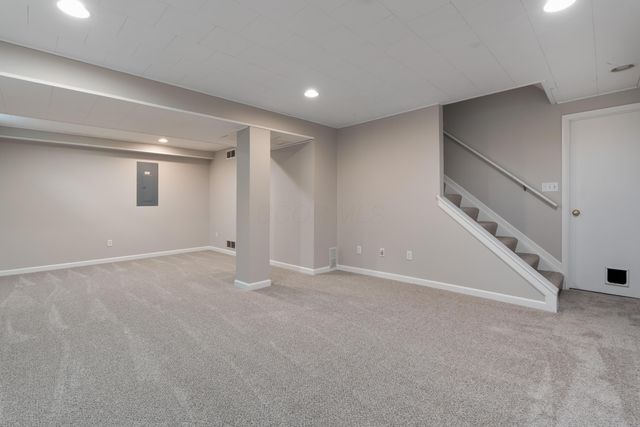 1901 Westwood Drive, Lewis Center, OH 43035