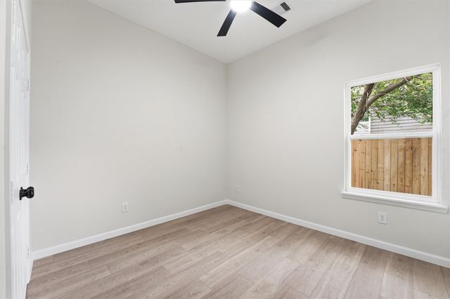 4354 Clover Street B, Houston, TX 77051