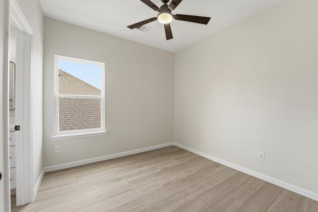 4354 Clover Street B, Houston, TX 77051