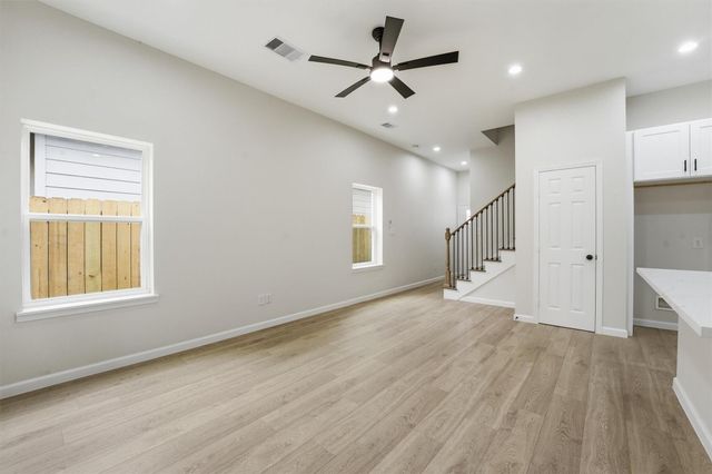 4354 Clover Street B, Houston, TX 77051